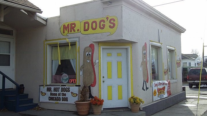 Mr. Hot Dogs via Facebook